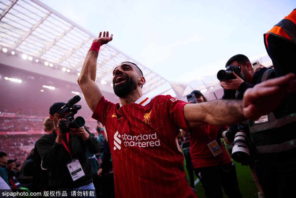 观战台：切尔西为利物浦列队 拜仁赢球夺冠+曼城遇劲敌